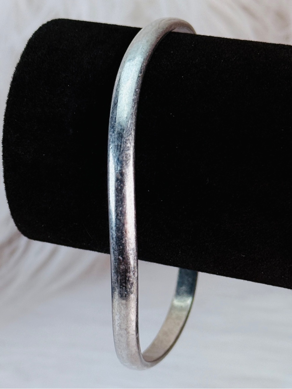 Vintage weighted Silvertone Bangle Bracelet